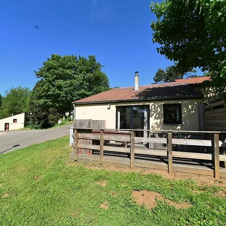 Bungalow 6 People Near The Lake Of Vallee De Rabais In * Virton